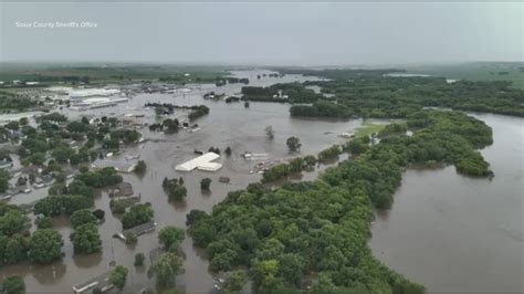 cumming on face pics|Flooding sweeps through northwest Ioaw .